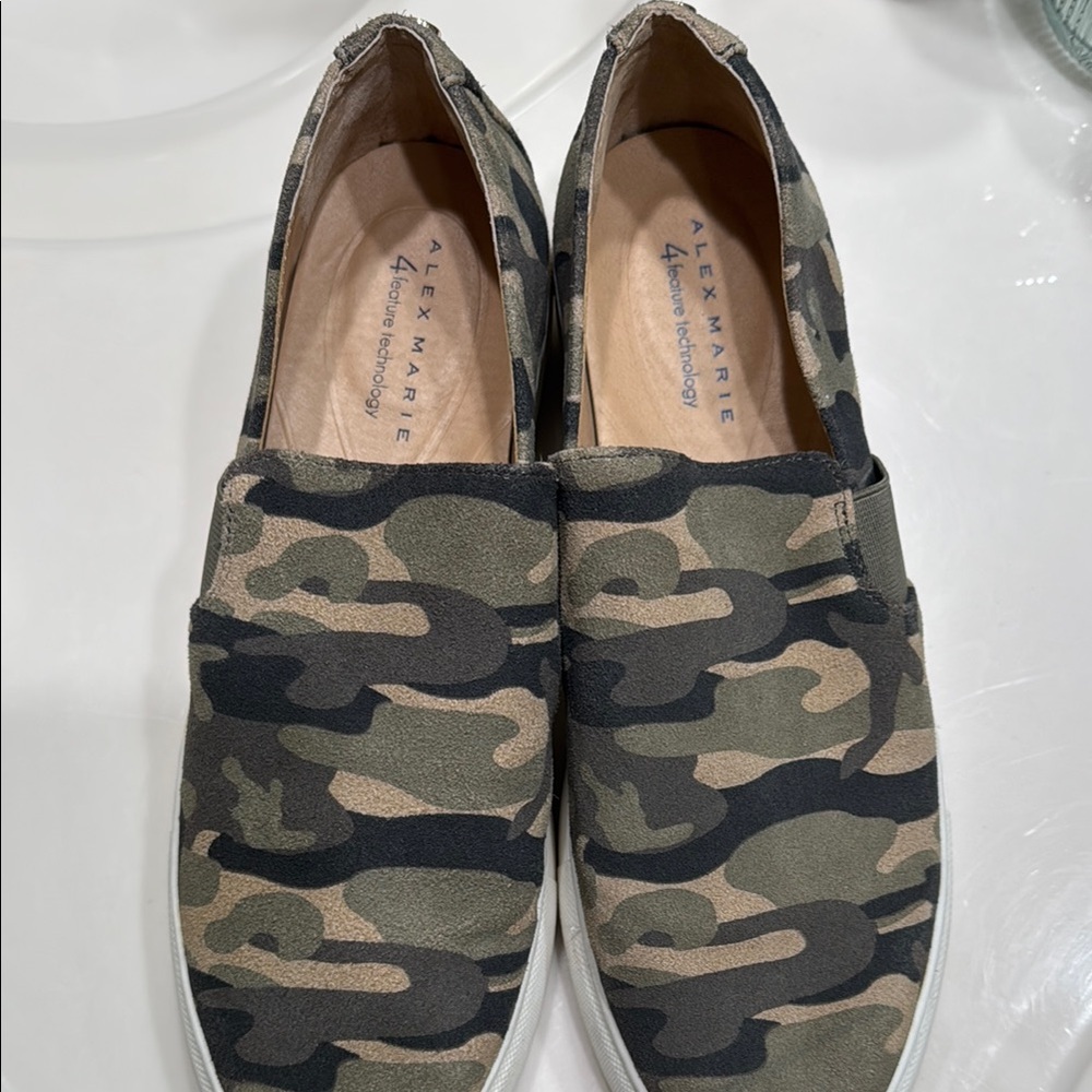 Alex Marie Green and Brown  Slip-On Shoes